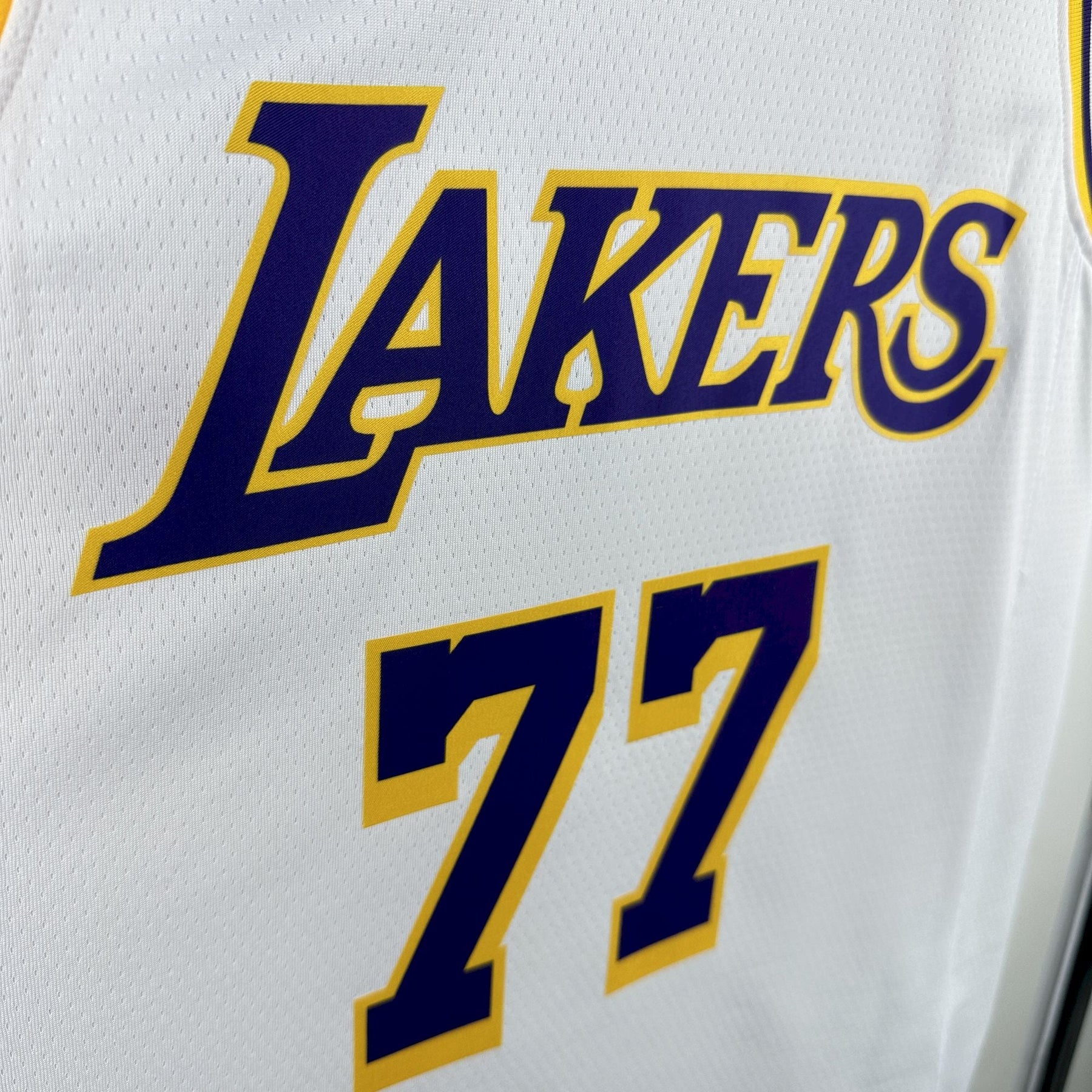 Camisa NBA Lakers #77 Doncic Association Edition - 23/24