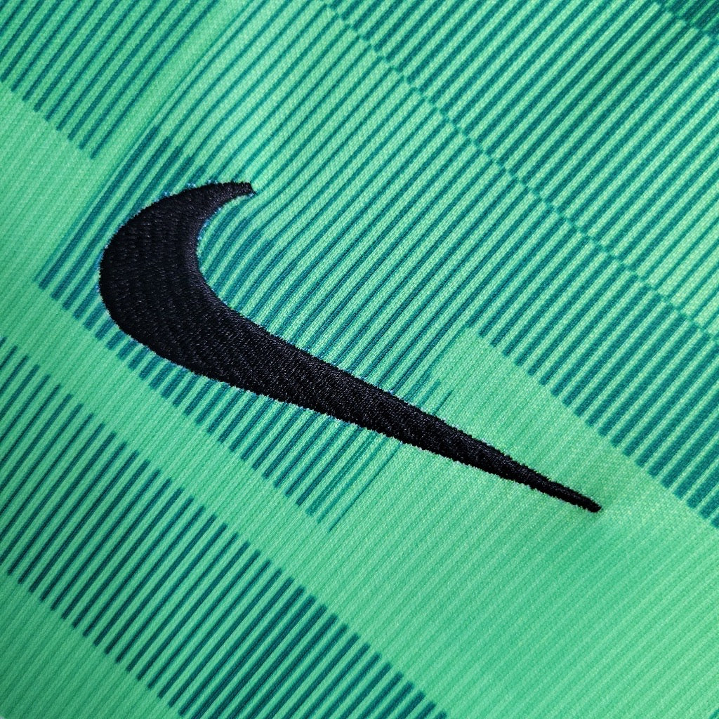 Camisa Liverpool Away 23/24 - Nike Torcedor Masculina