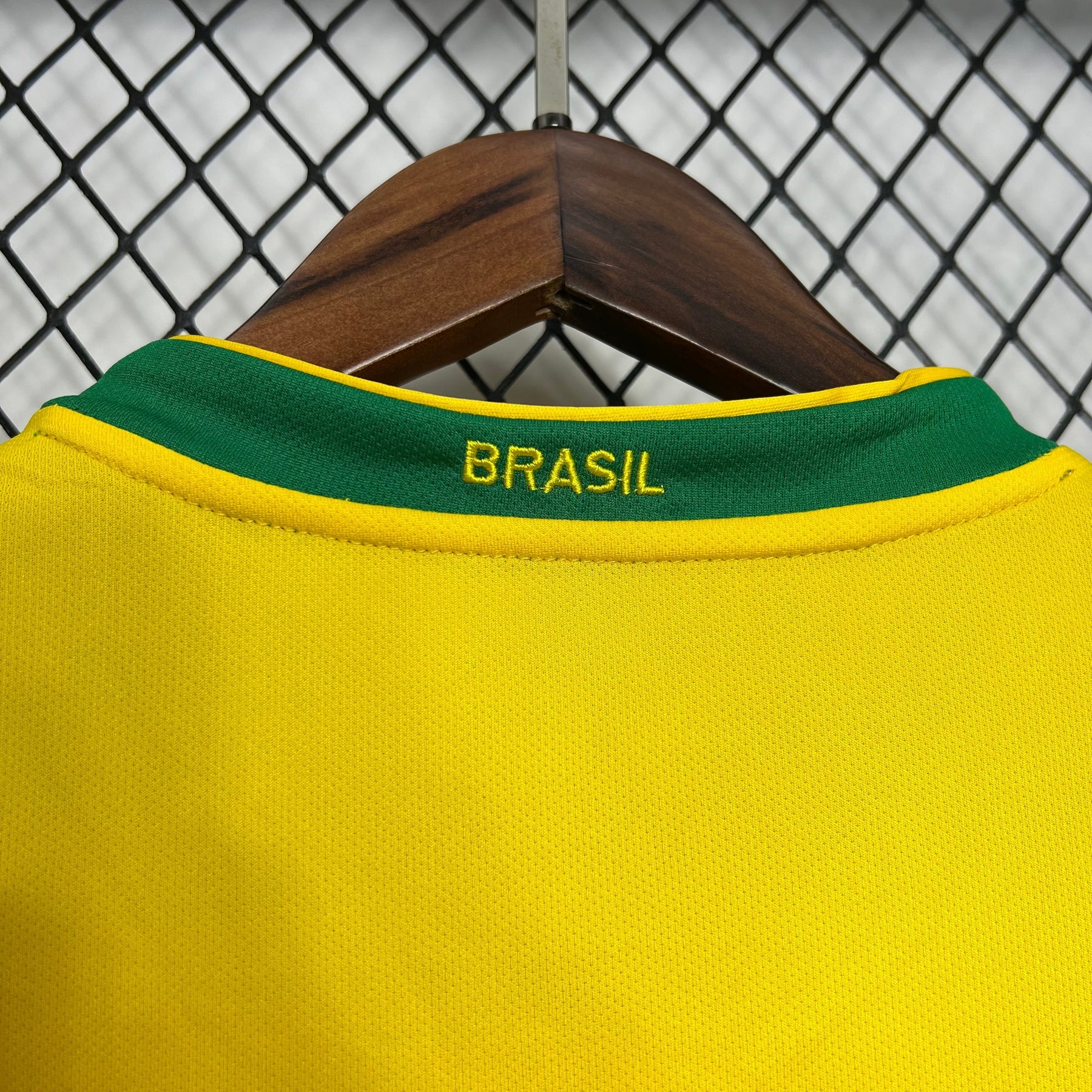 Camisa Brasil Home 2006 - Versão Retro