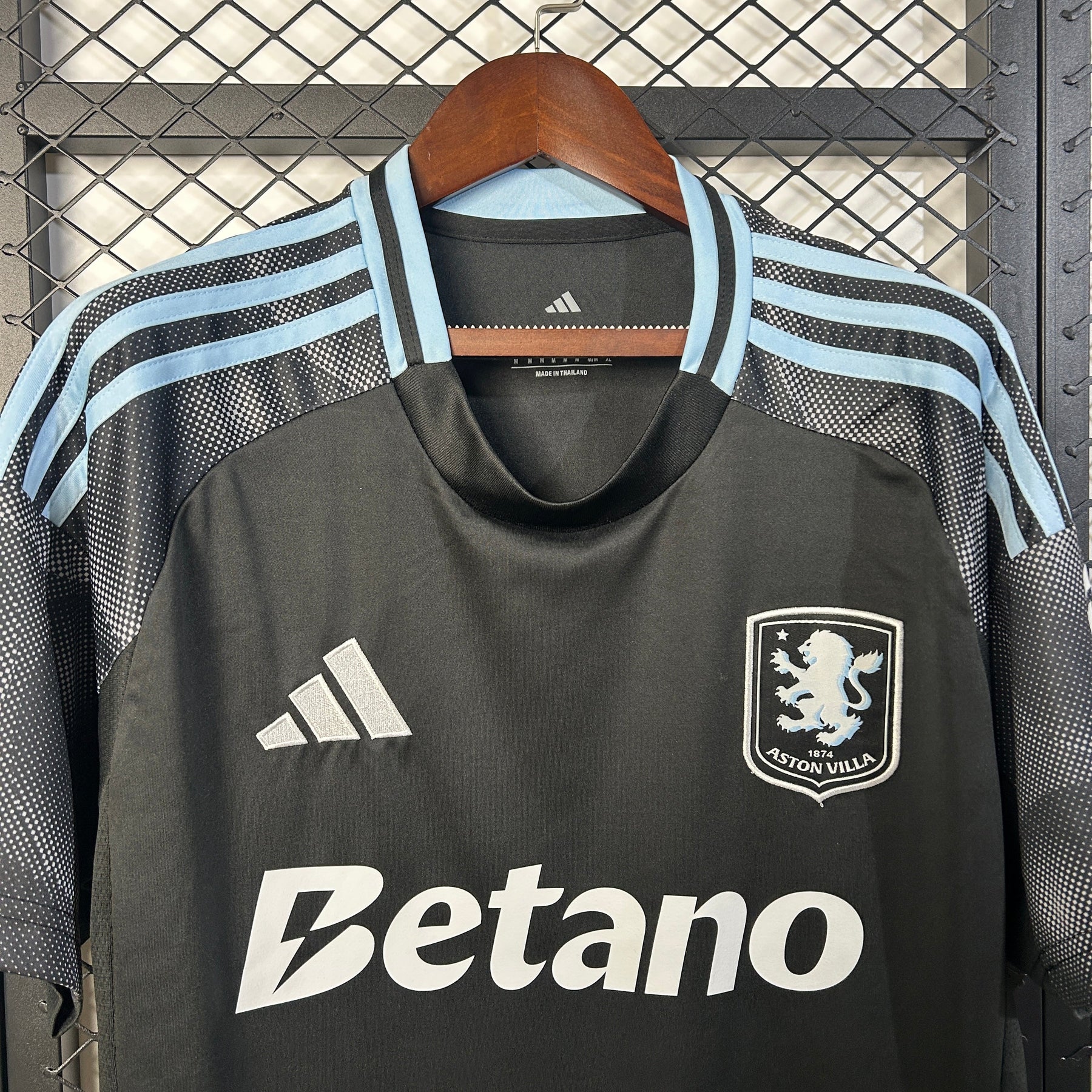 Camisa Aston Villa Away 25/26 Castore Torcedor Masculina - Lançamento