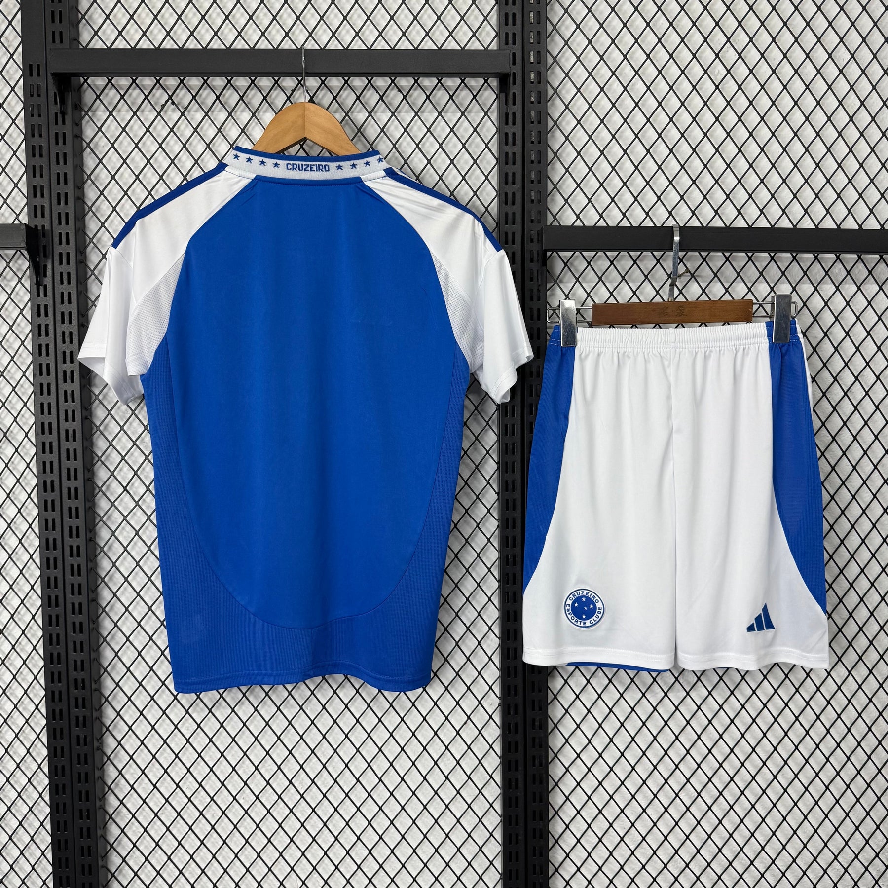 Kit Infantil Cruzeiro Titular 25/26 - Lançamento