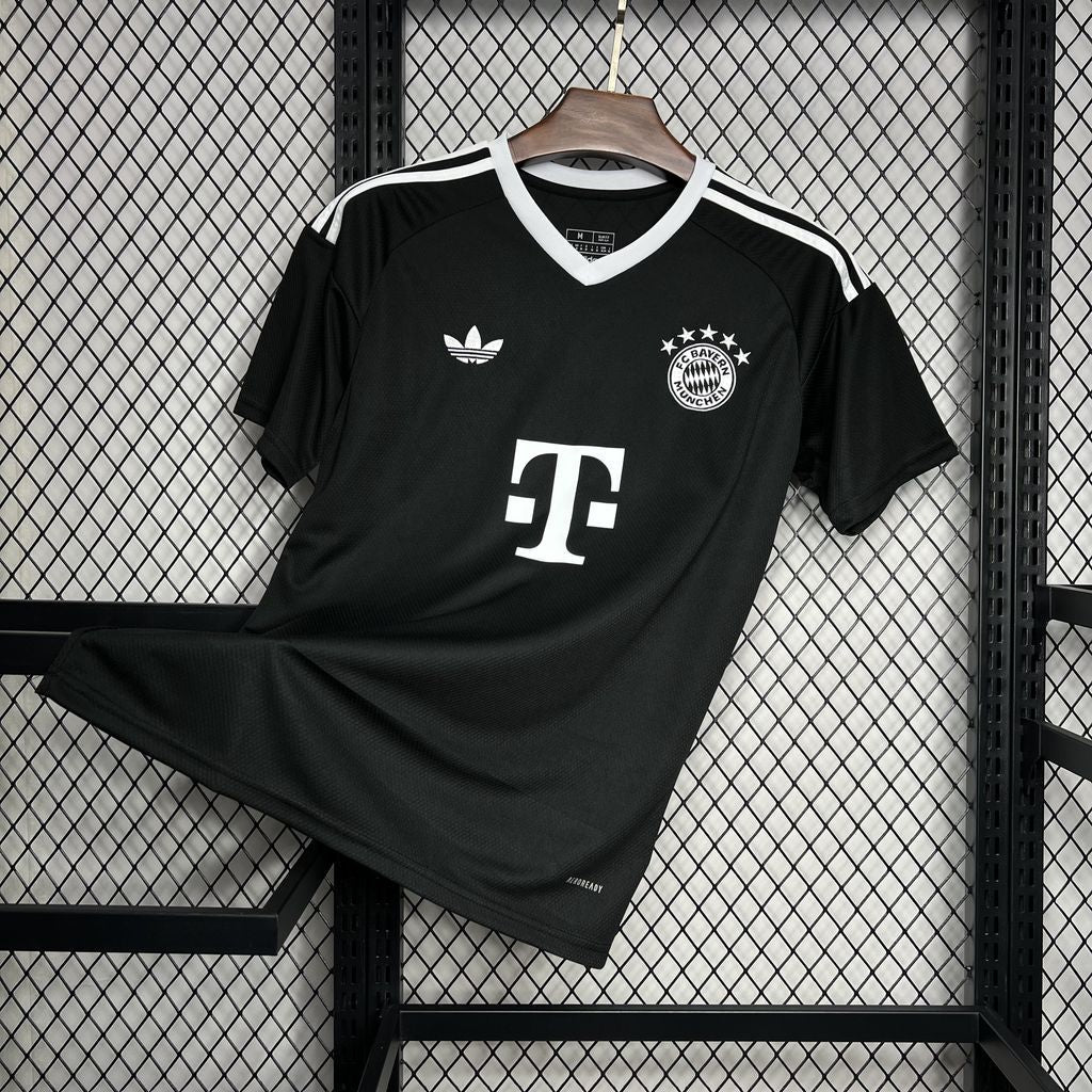 Camisa Bayern de Munique Treino 24/25 - Adidas Torcedor Masculina