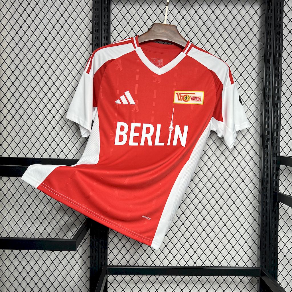 Camisa Union Berlin Home 24/25 - Torcedor Masculina