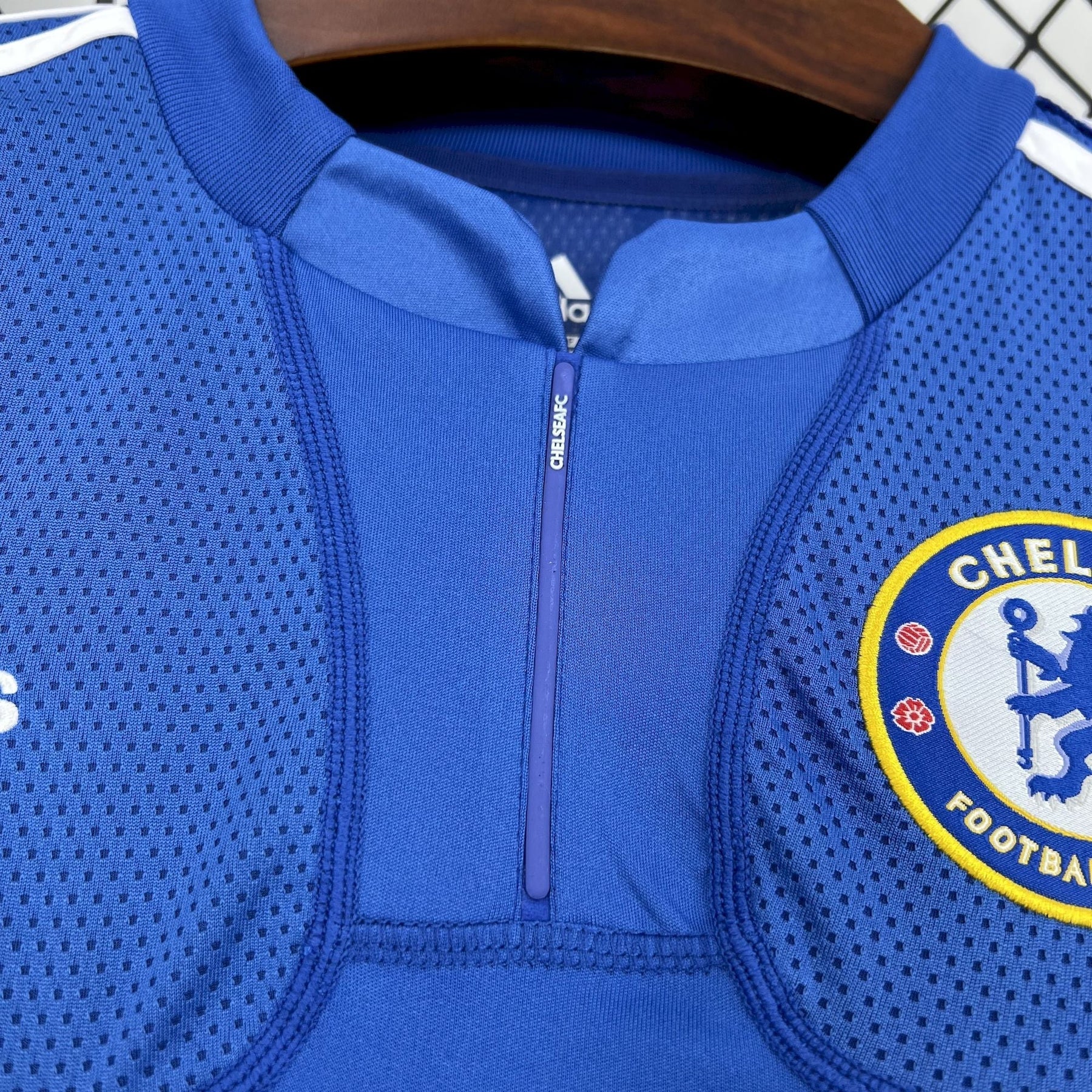 Camisa Chelsea Home 09/10 - Versão Retrô