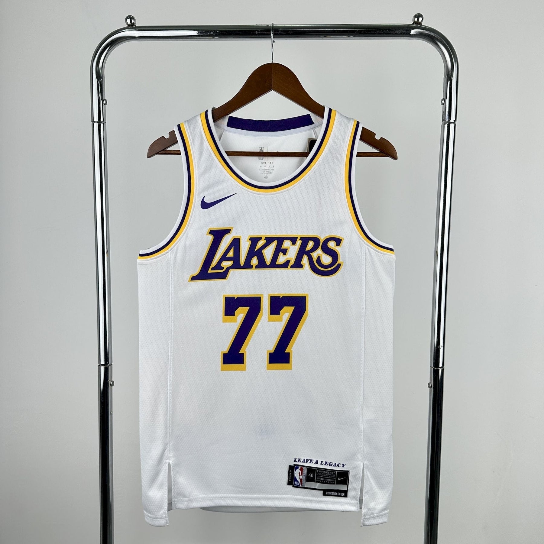 Camisa NBA Lakers #77 Doncic Association Edition - 23/24
