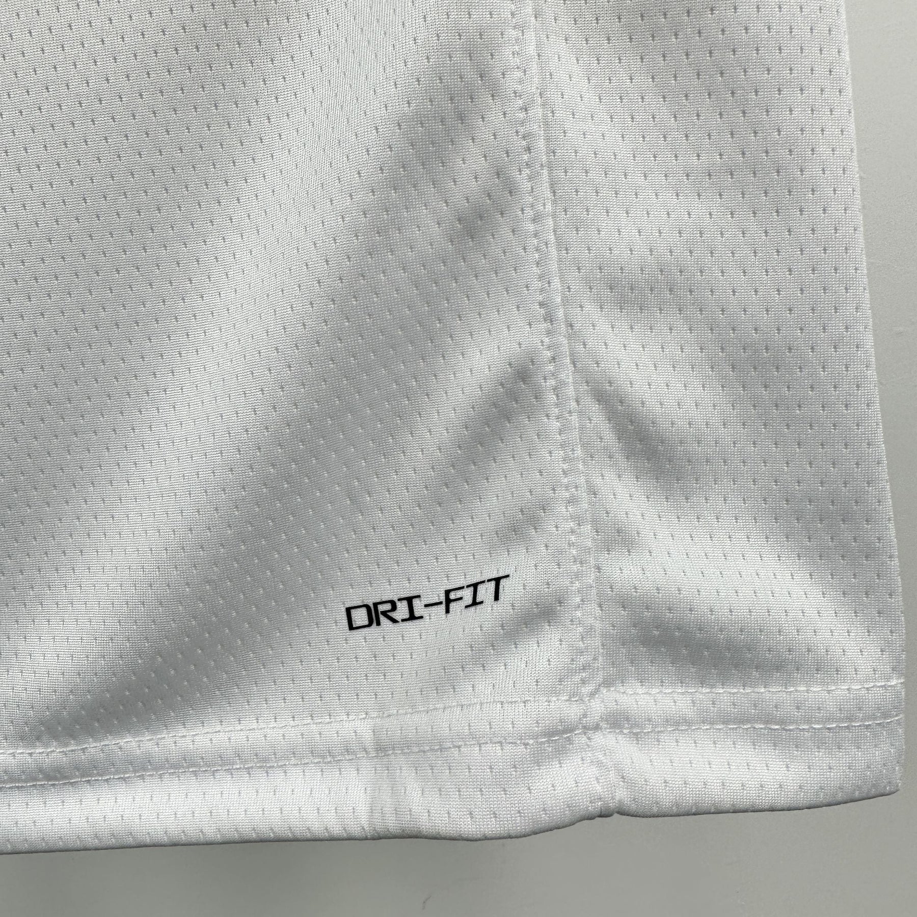 Camisa NBA Lakers #77 Doncic Association Edition - 23/24