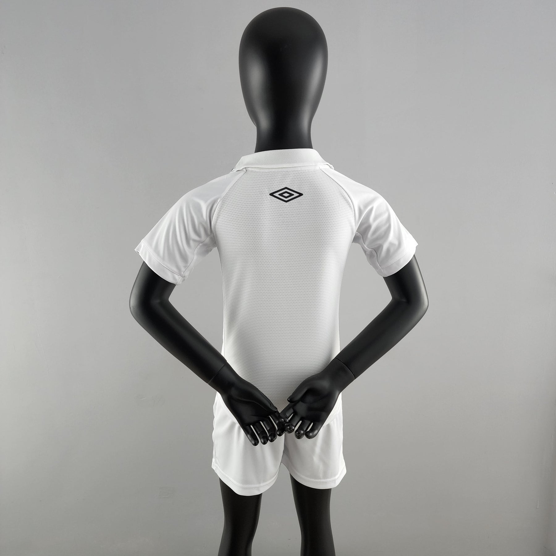 Kit Infantil Santos Titular 22/23