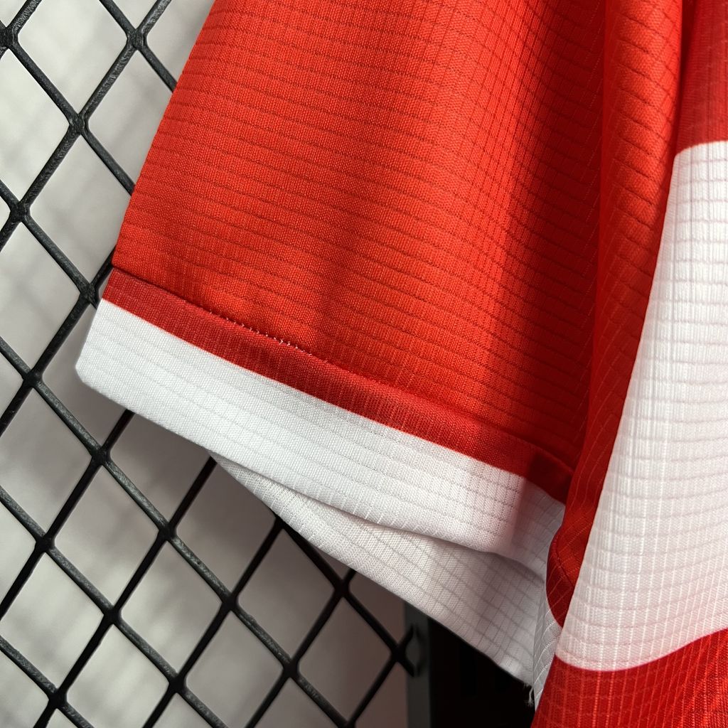 Camisa Stuttgarts Home 24/25 - Torcedor Masculina