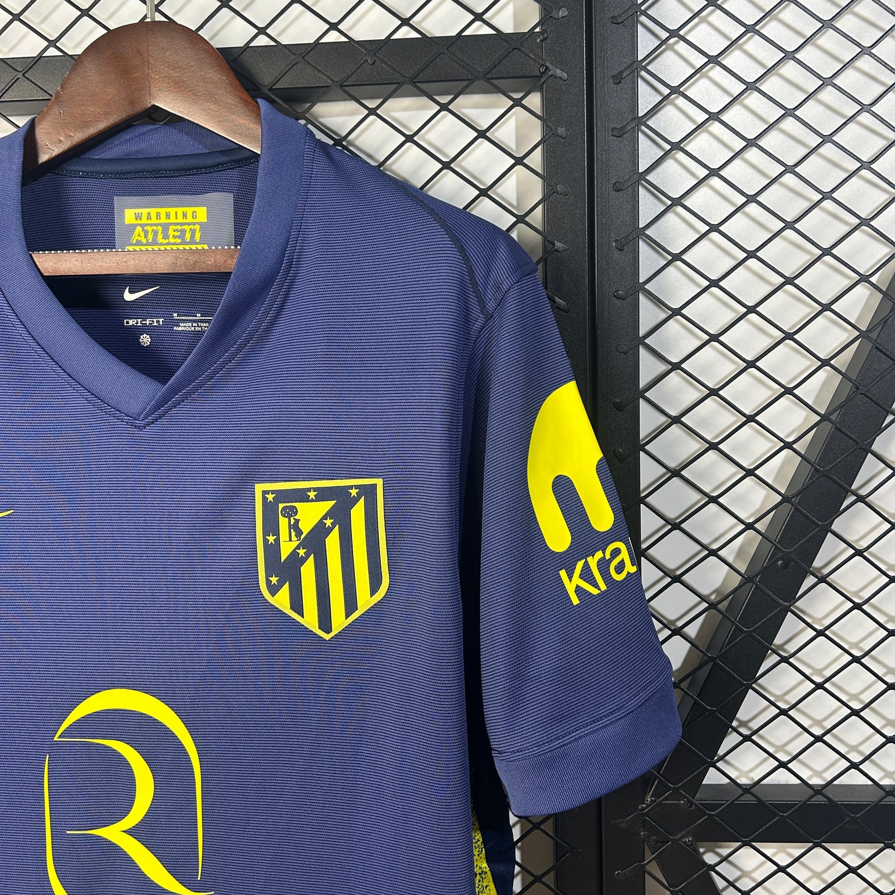 Camisa Atlético de Madrid Away 25/26 - Versão Torcedor - Lançamento