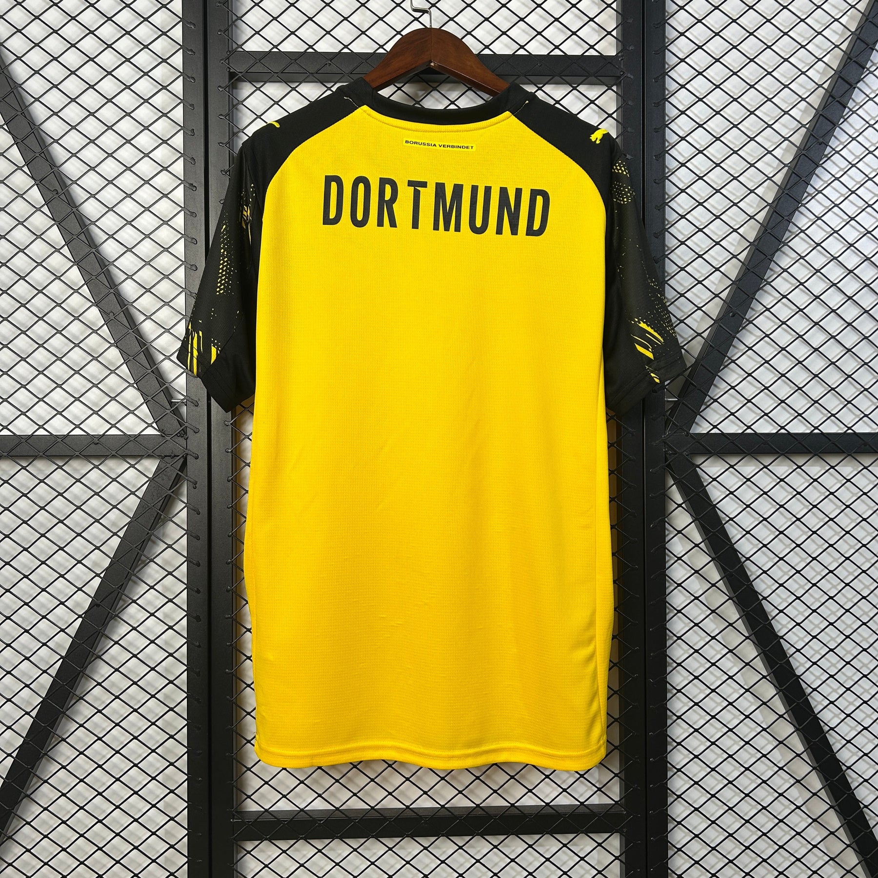 Camisa Borussia Dortmund Home 25/26 - Puma Torcedor Masculina - Lançamento