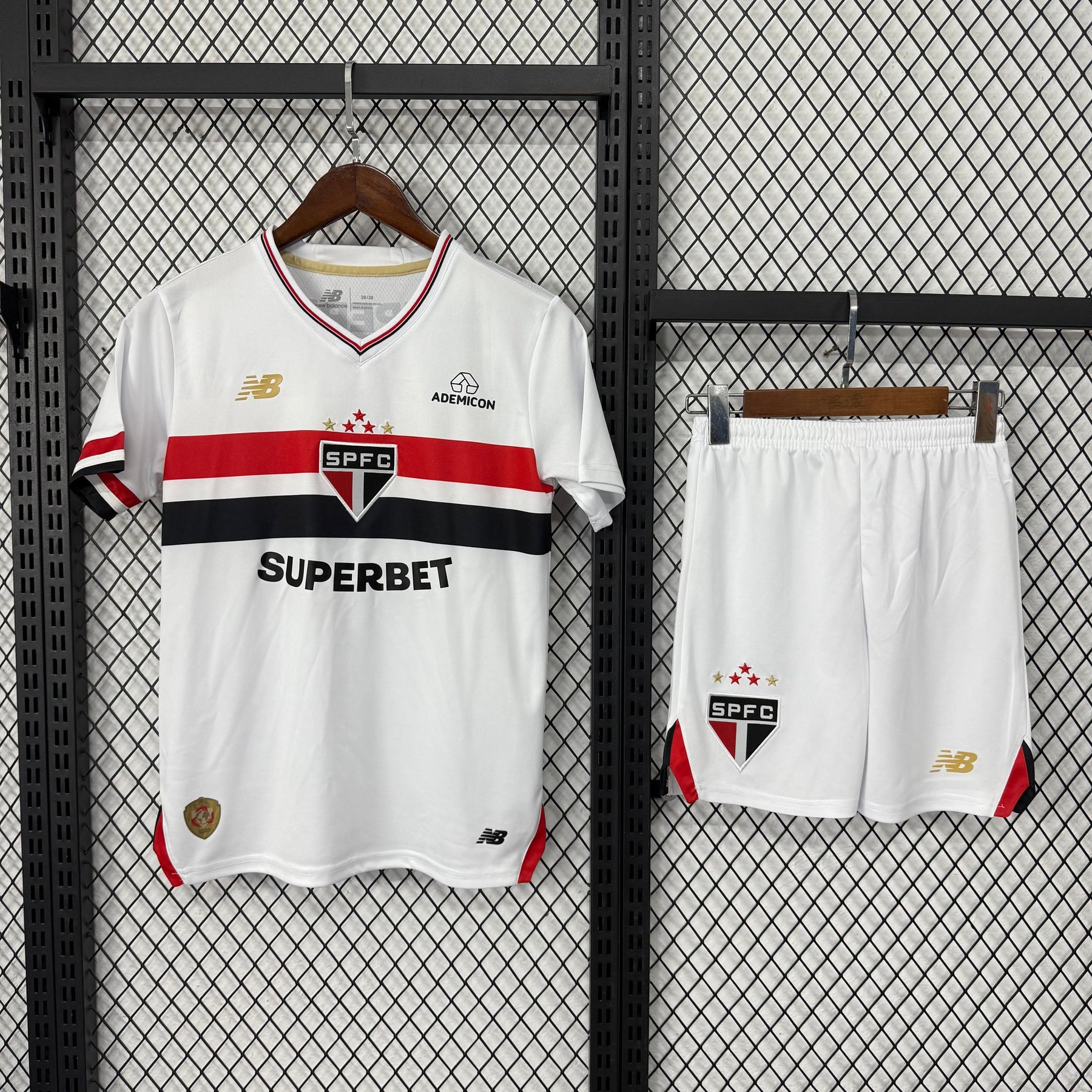 Kit Infantil São Paulo Titular 25/26 - Lançamento