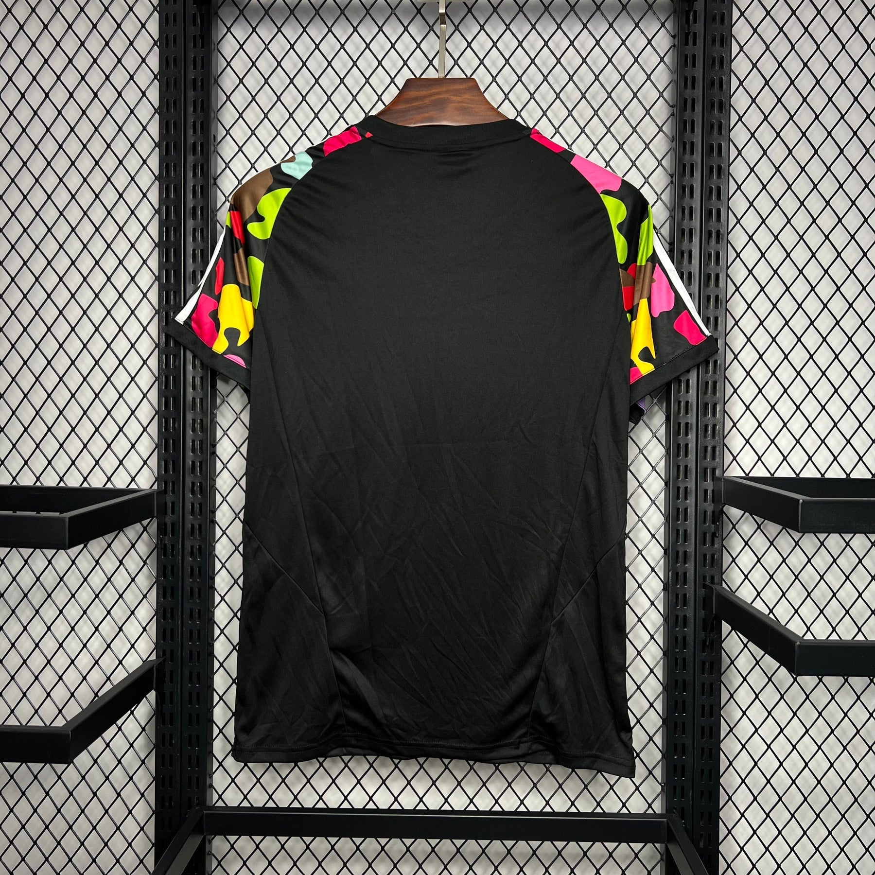 Camisa Real Madrid Treino 24/25 - Adidas Torcedor Masculina