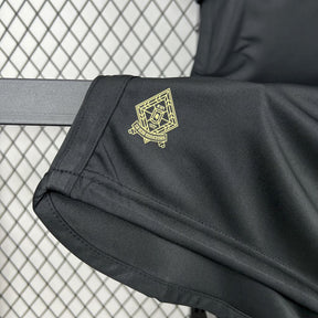 Camisa Aston Villa 150 anos 24/25 - Versão Torcedor